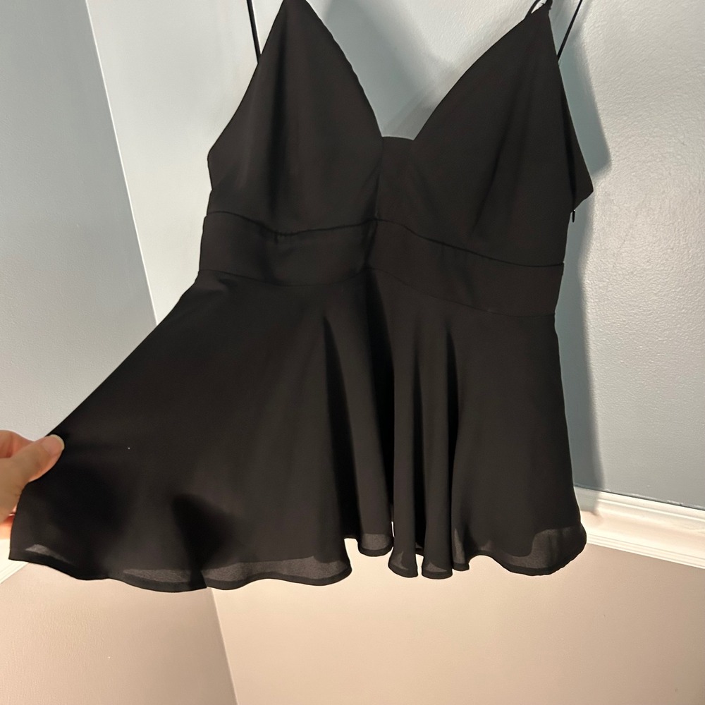 Express Womens Black Double Strap V-Neck Peplum Cami Top Open Back Size S - Picture 8 of 10